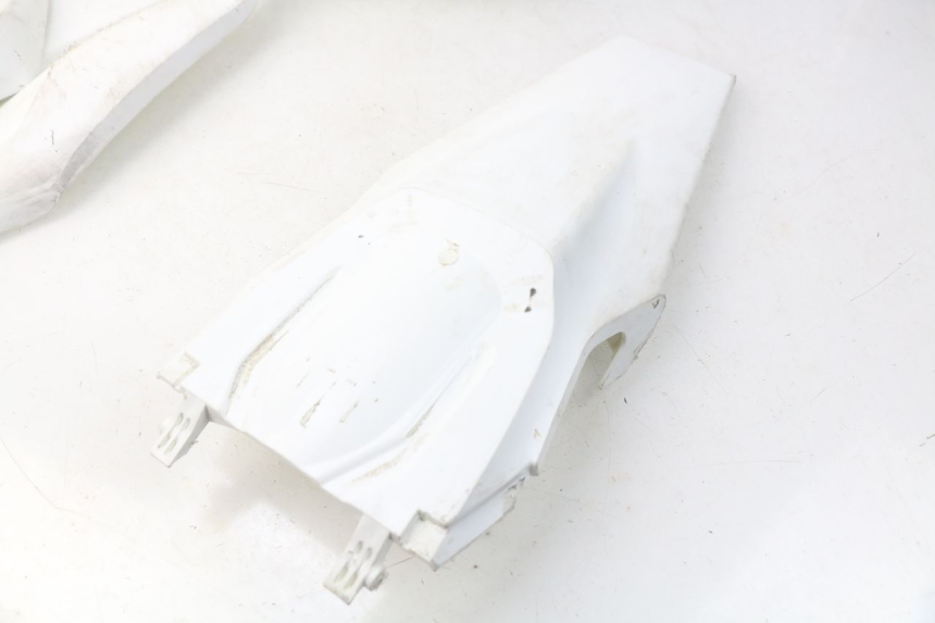 photo de COMPLETE FAIRING HUSQVARNA FC 350 (2019 - 2022) - Technical close-up