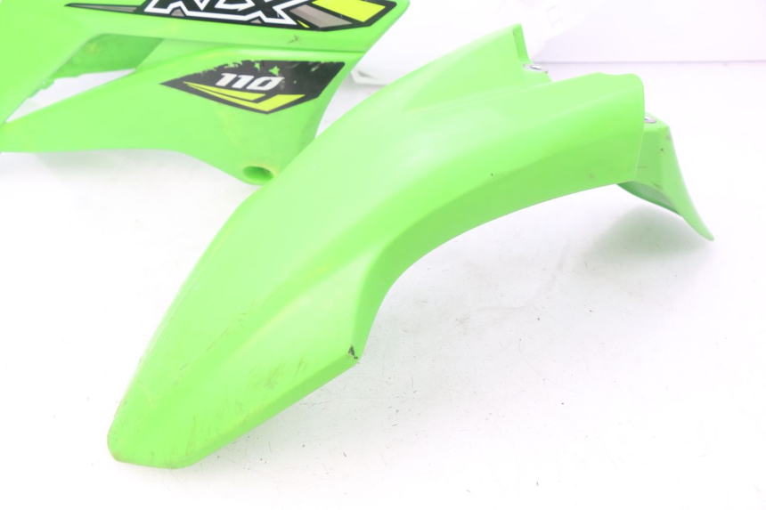 photo de COMPLETE FAIRING BODY KIT KAWASAKI KLX 110 (2010 - 2022) - Alternative angle