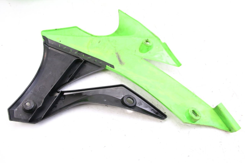 photo de COMPLETE FAIRING BODYWORK KAWASAKI KX 85 (2001 - 2013) - Focus on structure