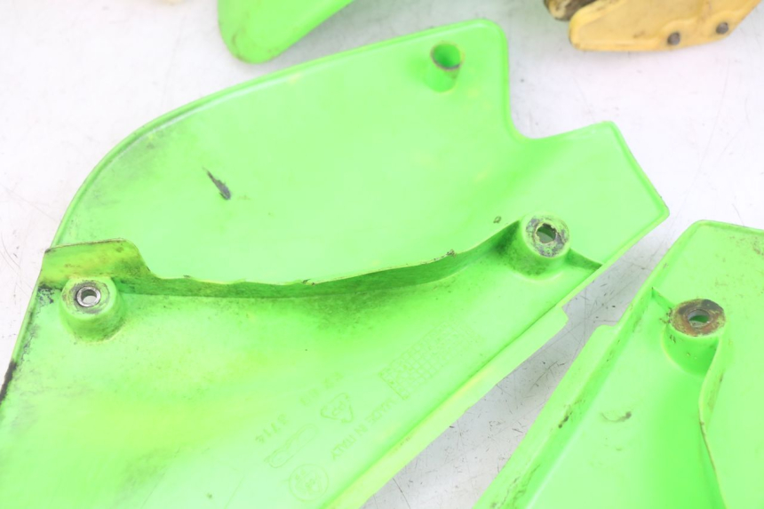 photo de COMPLETE FAIRING BODYWORK KAWASAKI KX 85 (2001 - 2013) - Zoom on usage condition