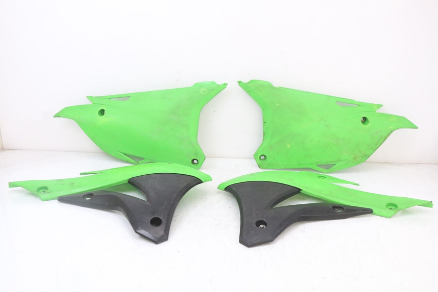 photo de COMPLETE FAIRING KAWASAKI KX 85 (2014 - 2021) - Alternative perspective