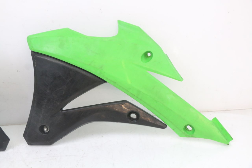 photo de COMPLETE FAIRING KAWASAKI KX 85 (2014 - 2021) - Surface and material condition