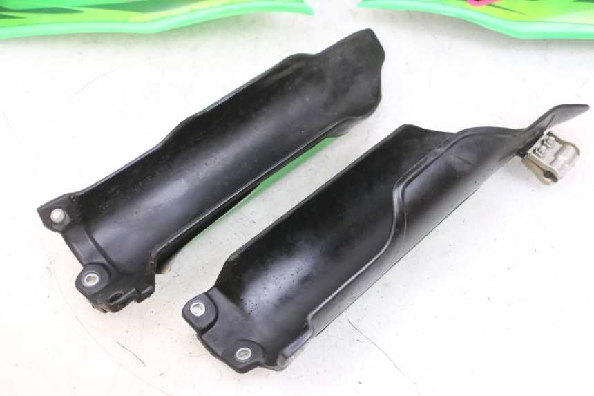 photo de COMPLETE FAIRING KAWASAKI KXF KX-F 250 (2017 - 2019) - Fixing points details