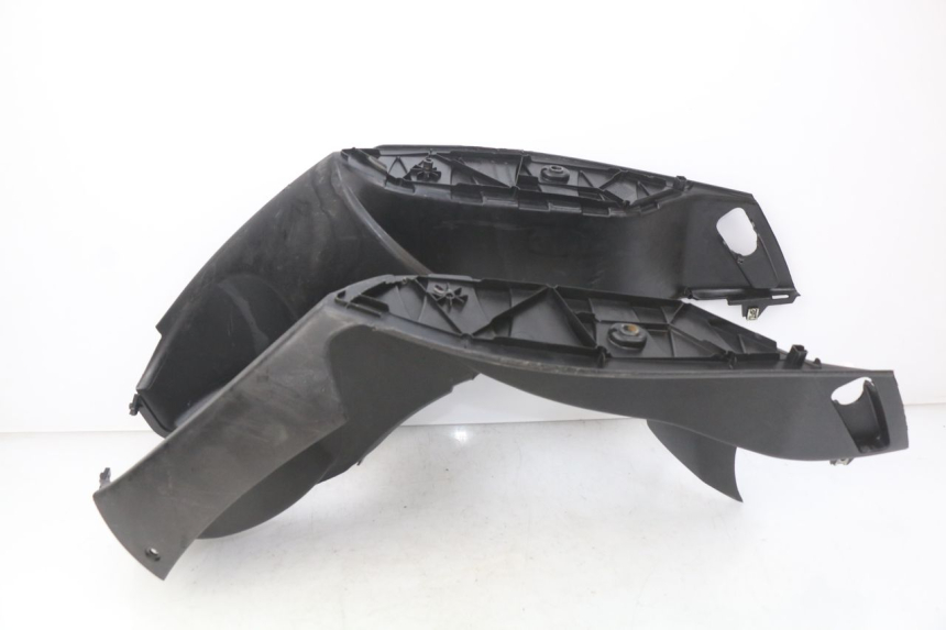 photo de COMPLETE FAIRING PEUGEOT LUDIX 50 (2008 - 2017) - Component detail