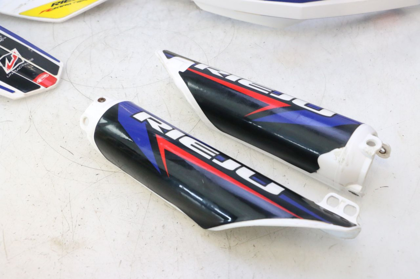 photo de COMPLETE FAIRING RIEJU MRT PRO SUPERMOTARD 50 (2007 - 2018) - Technical close-up