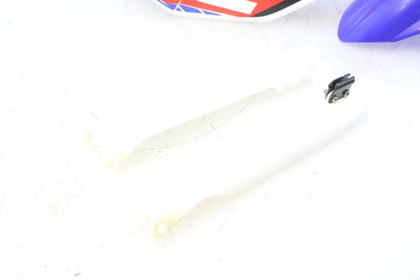photo de COMPLETE FAIRING APOLLO RFZ 125 - Alternative perspective