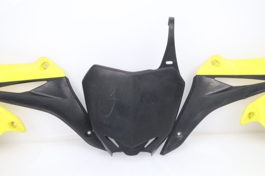 photo de COMPLETE FAIRING SUZUKI RM-Z RMZ 250 (2010 - 2016) - Focus on structure