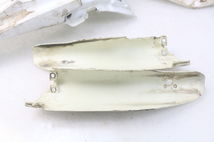 photo de COMPLETE FAIRING SUZUKI RMZ RM-Z 450 (2008 - 2011) - Spare part profile view