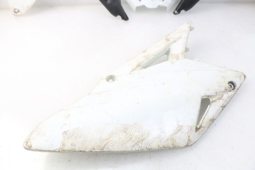 photo de COMPLETE FAIRING SUZUKI RMZ RM-Z 450 (2008 - 2011) - Checked used part