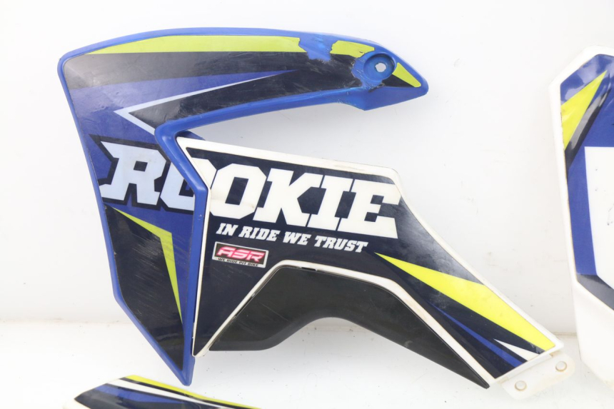 photo de COMPLETE FAIRING MINI MX ROOKIE 125 - Alternative perspective