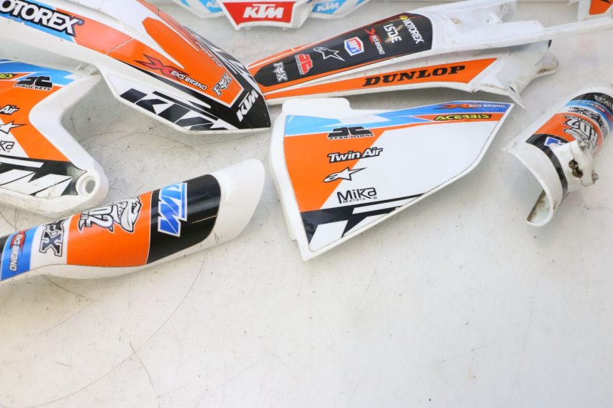 photo de COMPLETE FAIRING KTM SX 85 (2018 - 2024) - Focus on structure