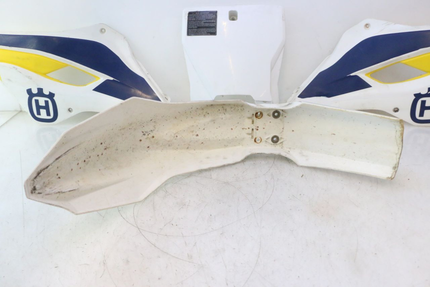 photo de COMPLETE FAIRING HUSABERG TE 250 (2011 - 2014) - Alternative perspective