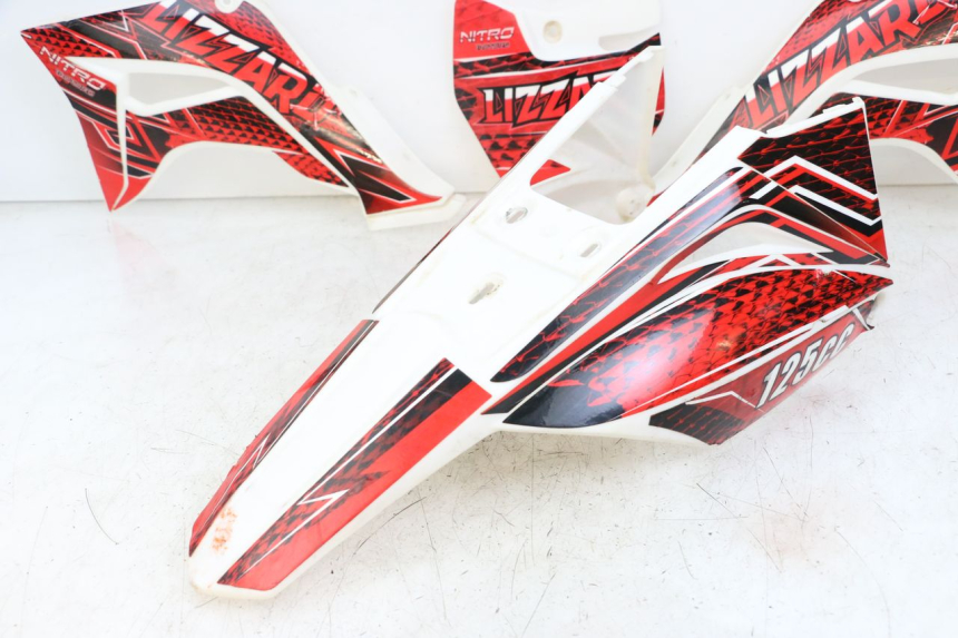 photo de COMPLETE FAIRING NITRO MOTORS THUNDER 125 - Distinctive features