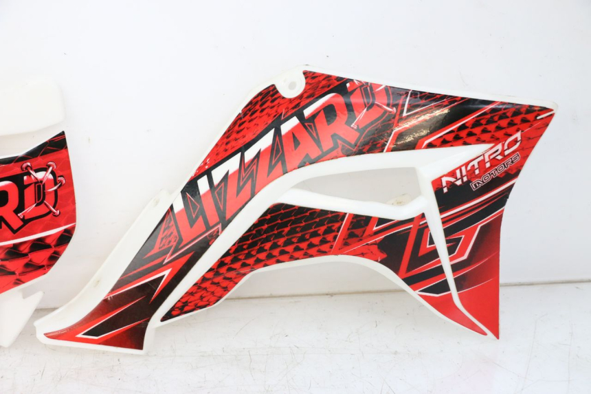 photo de COMPLETE FAIRING NITRO MOTORS THUNDER 125 - Fixing points details