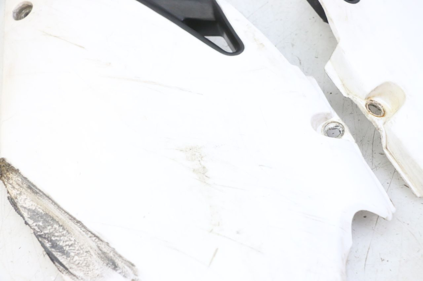 photo de COMPLETE FAIRING YAMAHA YZ-F YZF 250 (2007 - 2013) - Checked used part