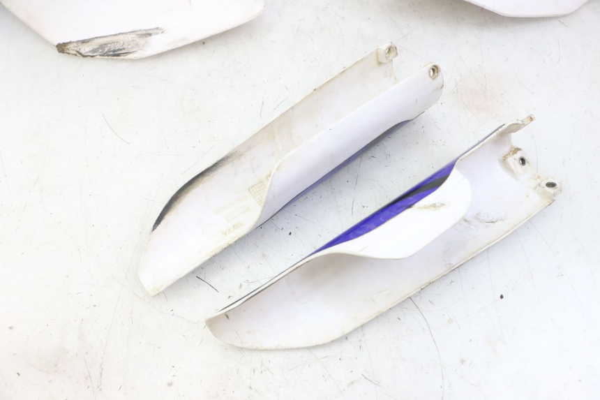 photo de COMPLETE FAIRING YAMAHA YZ-F YZF 250 (2007 - 2013) - Component zoom