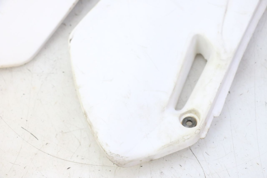 photo de COMPLETE FAIRING YAMAHA YZ 85 (2002 - 2018) - Distinctive features