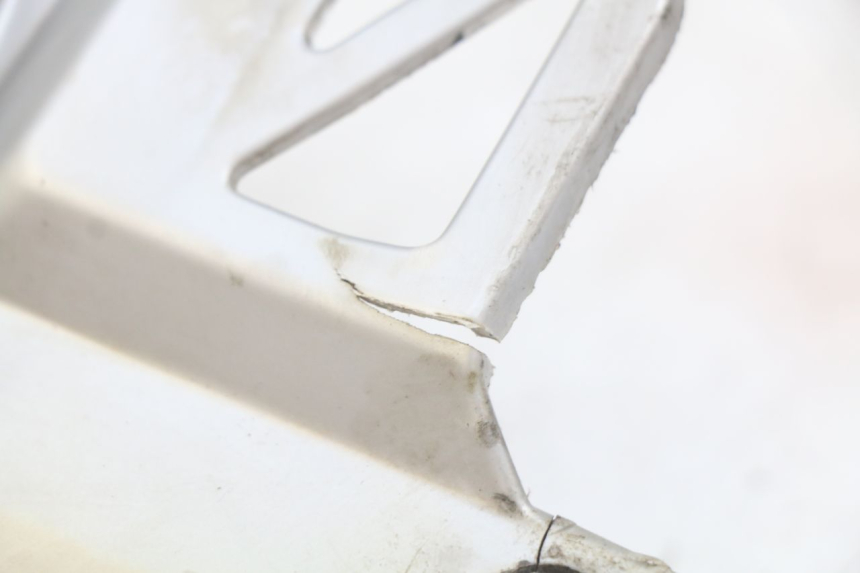 photo de IGNITION COVER DERBI GPR 50 (2004 - 2009) - Fixing points details