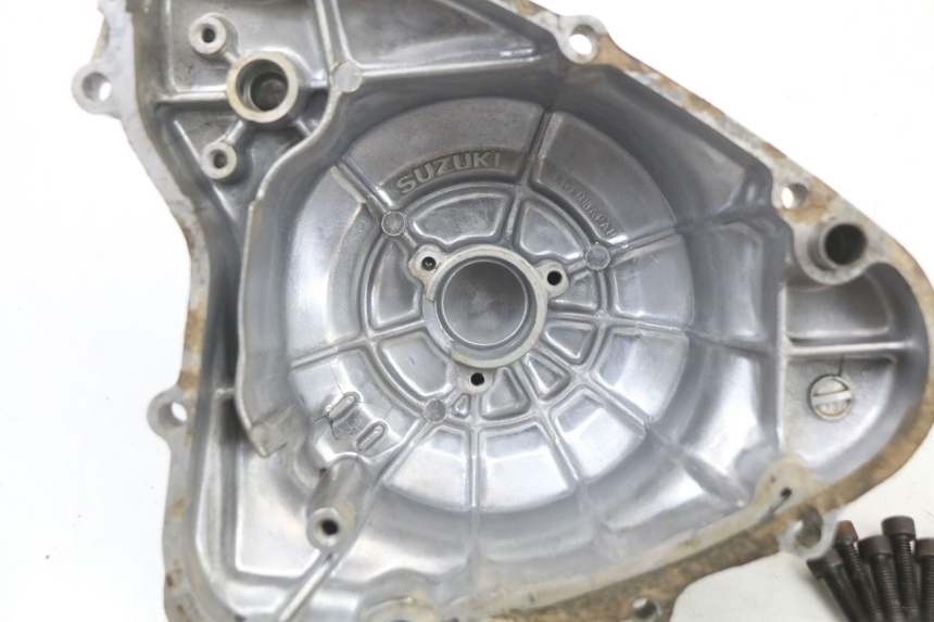 photo de IGNITION COVER SUZUKI GSX E 250 (1982 - 1983) - Fixing points details