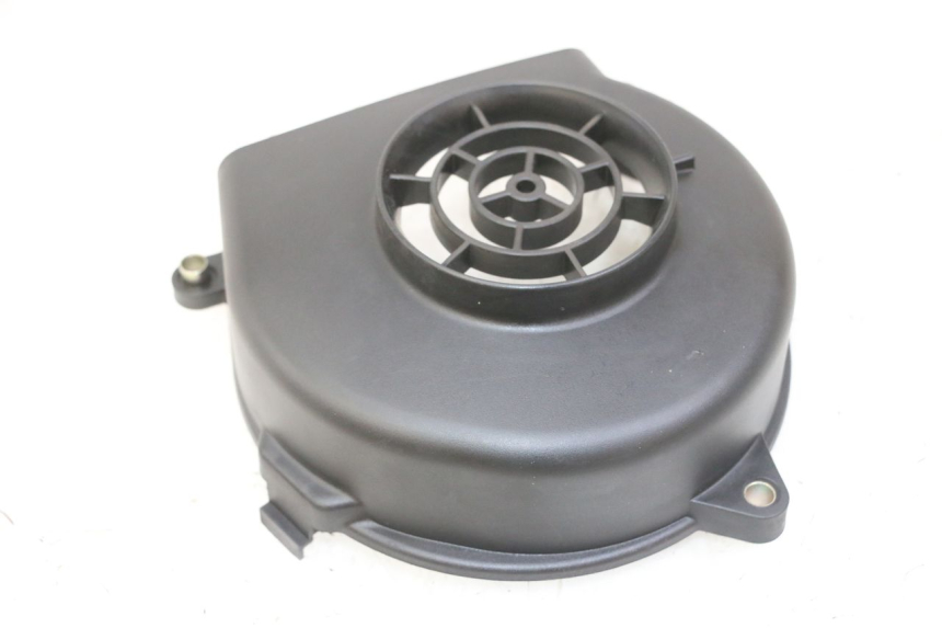 photo de IGNITION COVER PEUGEOT KISBEE 2T 50 (2018 - 2022) - Zoom on usage condition