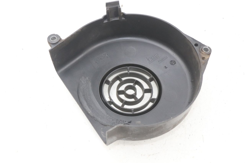 photo de IGNITION COVER PEUGEOT LUDIX 50 (2005 - 2007) - Zoom on usage condition