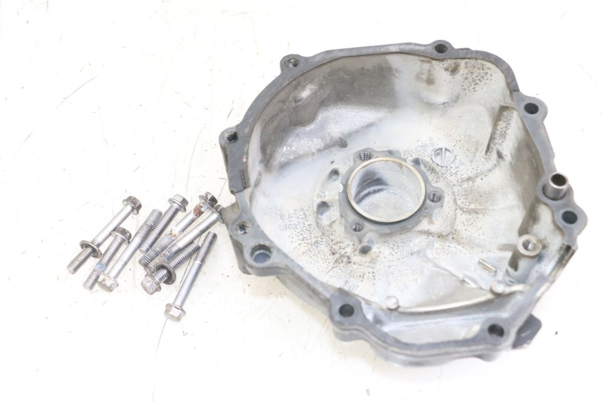 photo de IGNITION COVER SUZUKI GSR 750 (2011 - 2017) - Zoom on usage condition