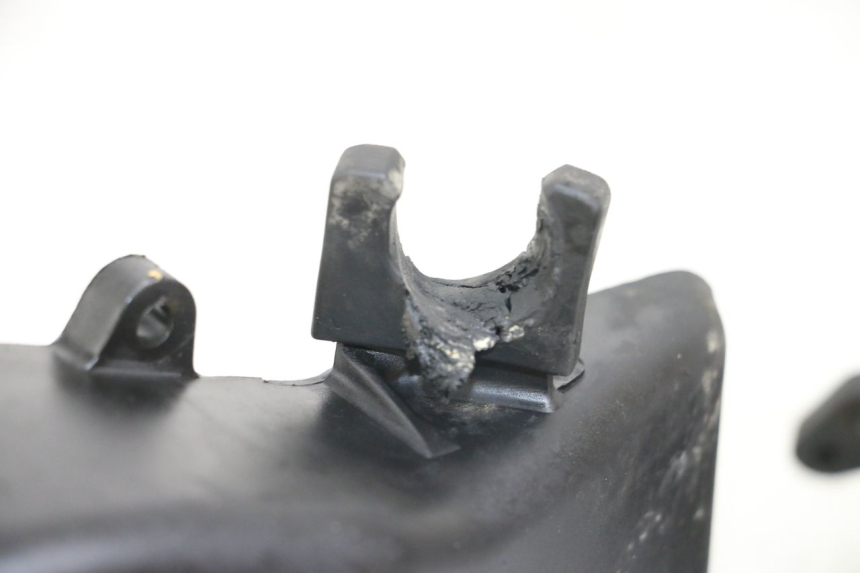 photo de IGNITION COVER PIAGGIO VESPA LX 2T 50 (2005 - 2013) - Zoom on usage condition