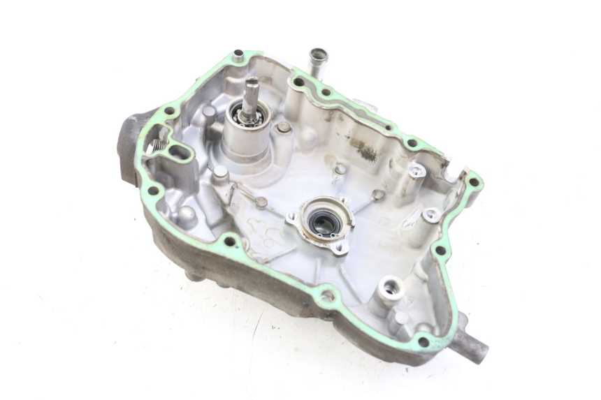 photo de IGNITION COVER YAMAHA XJ6 600 (2008 - 2016) - Zoom on usage condition