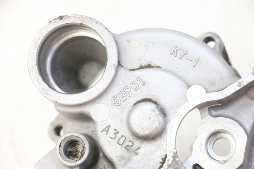 photo de IGNITION COVER YAMAHA YFM R RAPTOR 250 (2008 - 2014) - Technical close-up