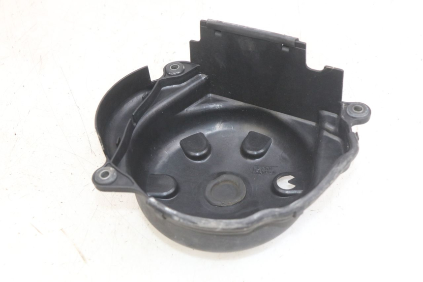 photo de IGNITION COVER YAMAHA YP MAJESTY 125 (1998 - 2001) - Zoom on usage condition