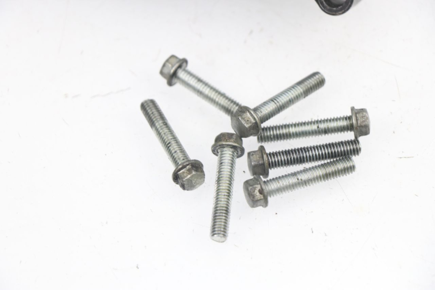 photo de IGNITION COVER YAMAHA YZF YZ-F 450 (2006 - 2009) - Surface and material condition