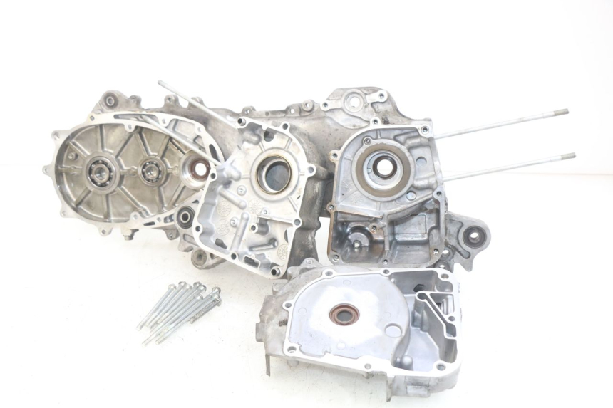 photo de ENGINE LOWER CRANKCASE KYMCO AGILITY 16+ 4T 50 (2018 - 2023) - Component detail