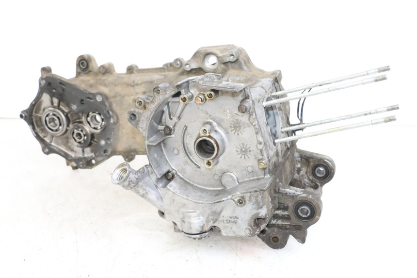 photo de ENGINE LOWER CASING KYMCO AGILITY 4T 50 (2005 - 2018) - Component zoom