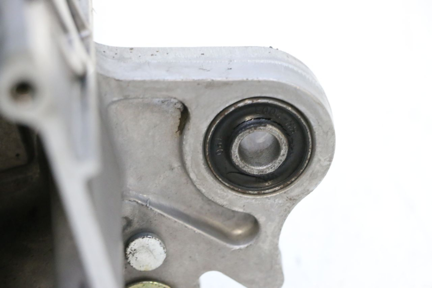 photo de ENGINE LOWER CRANKCASE KYMCO AGILITY 4T 50 (2018 - 2022) - Spare part profile view