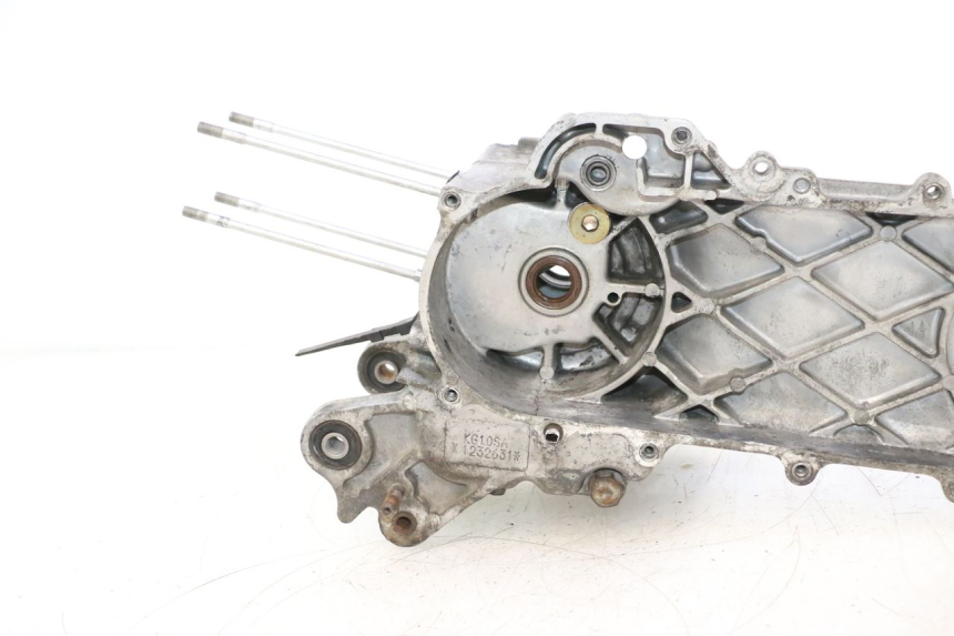 photo de ENGINE LOWER CASING KYMCO AGILITY 4T 50 (2005 - 2018) - Additional view of the item