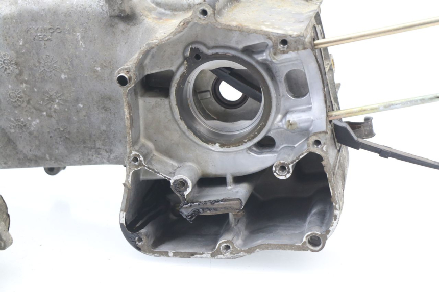 photo de ENGINE CRANKCASE KYMCO AGILITY 125 (2005 - 2010) - Additional view of the item