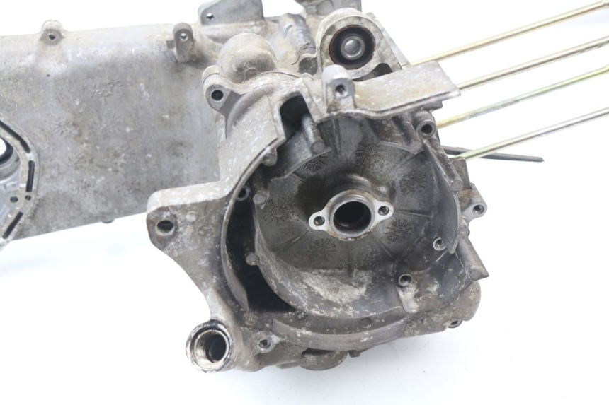 photo de ENGINE CRANKCASE KYMCO AGILITY 125 (2005 - 2010) - Surface and material condition