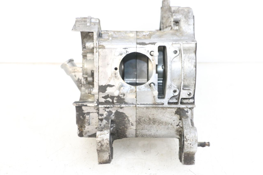 photo de ENGINE CRANKCASE KYMCO AGILITY PREMIUM 50 (2007 - 2010) - High-resolution close-up