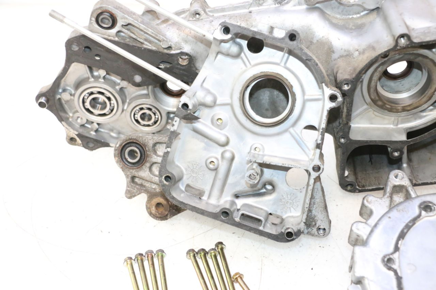 photo de ENGINE CRANKCASE KYMCO AGILITY PREMIUM 50 (2007 - 2010) - Used quality zoom