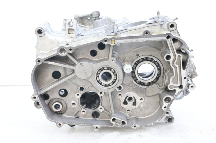 photo de Engine bottom case HYOSUNG GV AQUILA 125 (2000 - 2009) - Main view
