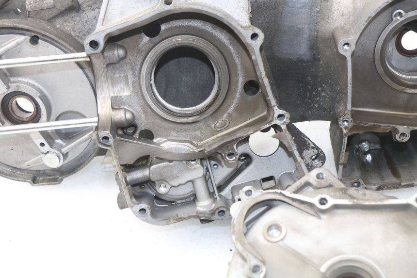 photo de ENGINE LOWER CASING JONWAY AZTRAL 125 (2008 - 2017) - High-resolution close-up