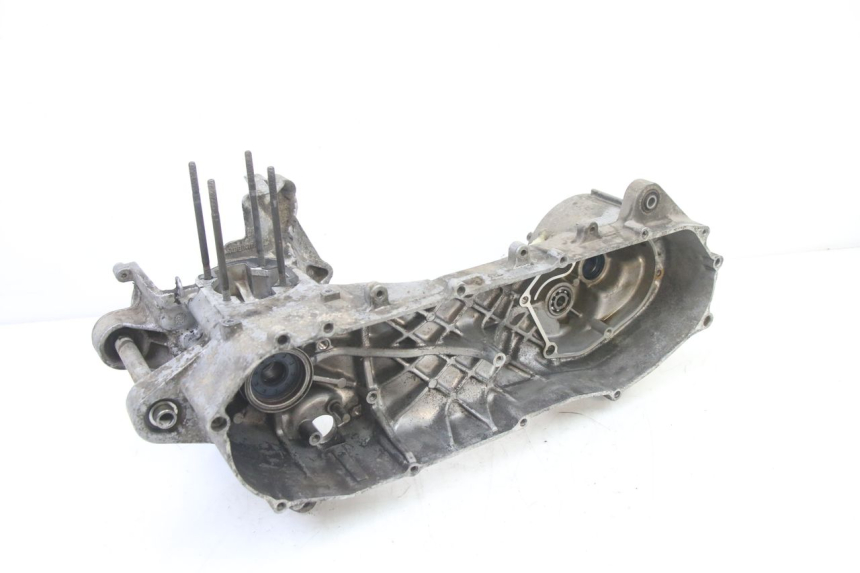 photo de ENGINE CRANKCASE MBK BOOSTER NEXT GENERATION 50 (1995 - 1998) - Fixing points details