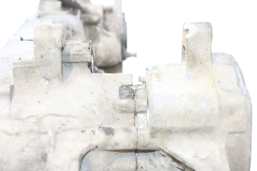 photo de ENGINE CRANKCASE MBK BOOSTER SPIRIT 50 (2004 - 2017) - Zoom on usage condition