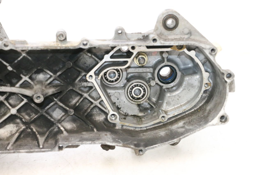 photo de ENGINE CRANKCASE MBK BOOSTER SPIRIT 50 (1999 - 2003) - Detailed visual inspection