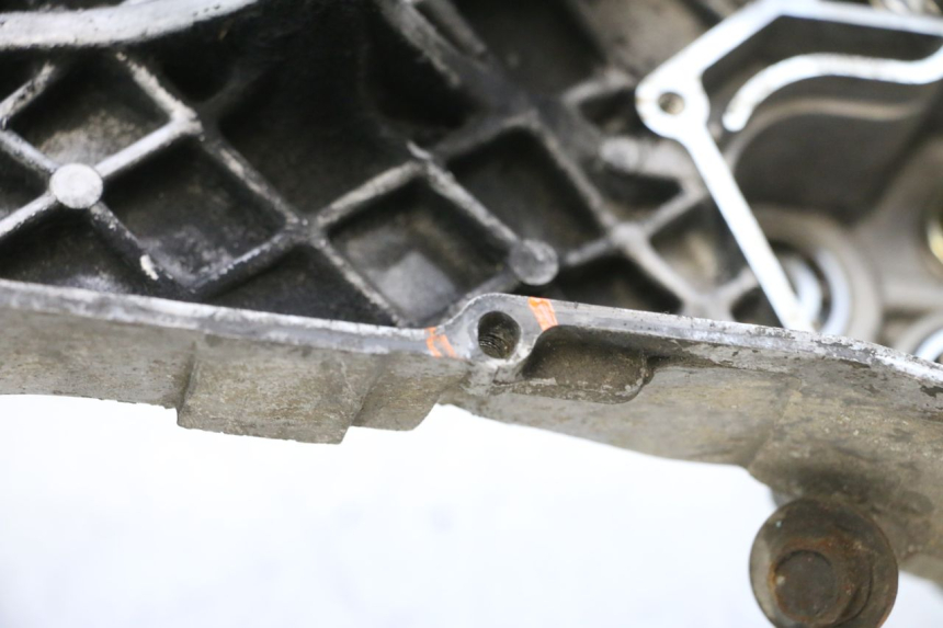 photo de ENGINE CRANKCASE MBK BOOSTER SPIRIT 50 (1999 - 2003) - Zoom on usage condition