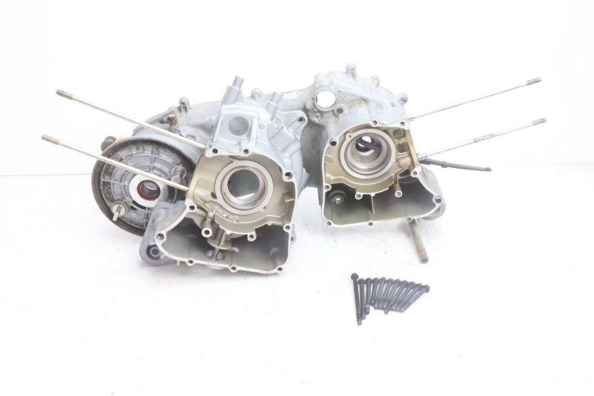 photo de ENGINE CRANKCASE YAMAHA BW'S BWS 125 (2010 - 2013) - Surface and material condition