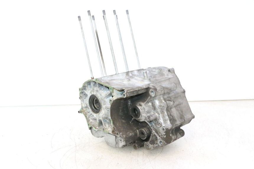 photo de ENGINE CRANKCASE HONDA CB TWO FIFTY 250 (1991 - 2002) - Focus on structure