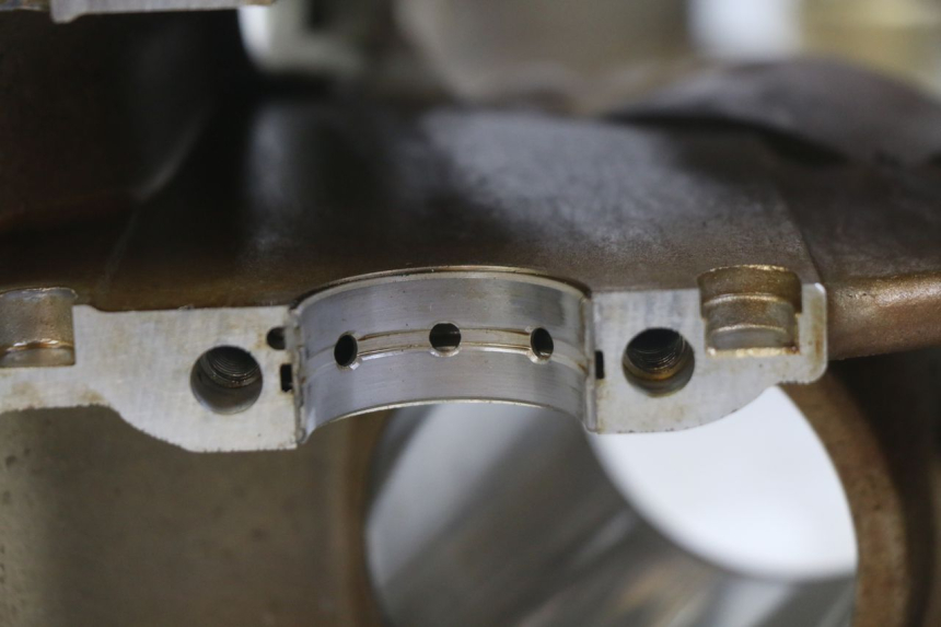 photo de ENGINE LOWER CASING HONDA CBF 500 (2004 - 2007) - Zoom on usage condition