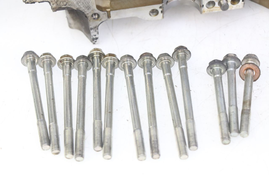 photo de ENGINE LOWER CASING HONDA CBF 500 (2004 - 2007) - Checked used part