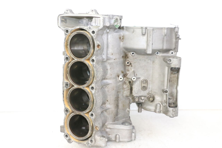 photo de ENGINE CRANKCASE HONDA CBR RR FIREBLADE 900 (1992 - 1994) - Used quality zoom